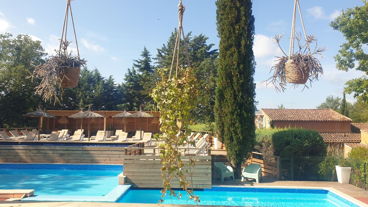 Restaurant camping tuquette